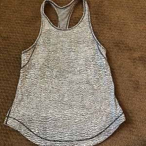 Lululemon Tank size 2
